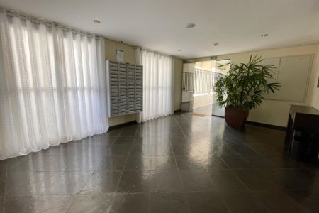 Apartamento à venda com 51m², 2 quartos e 1 vaga Apartamento à venda com 51m², 2 quartos e 1 vagaHall de entrada