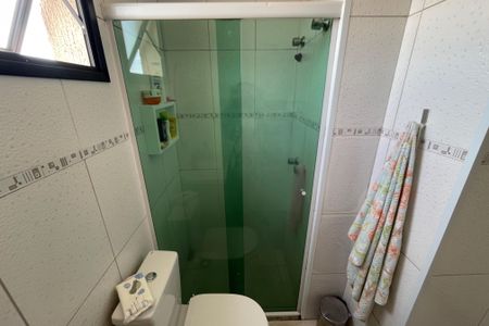 Apartamento à venda com 51m², 2 quartos e 1 vaga Apartamento à venda com 51m², 2 quartos e 1 vagaBanheiro