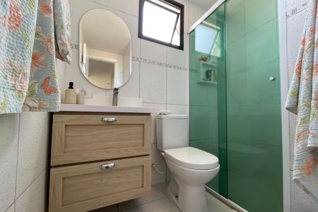 Apartamento à venda com 51m², 2 quartos e 1 vaga Apartamento à venda com 51m², 2 quartos e 1 vagaBanheiro