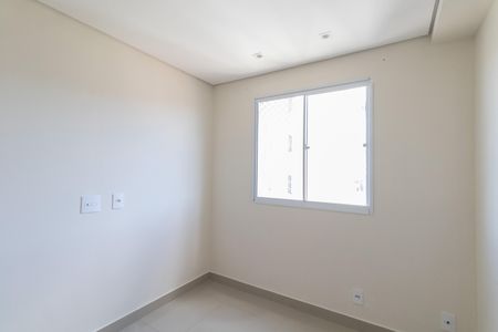 Quarto 1 de apartamento para alugar com 2 quartos, 35m² em São Miguel, São Paulo