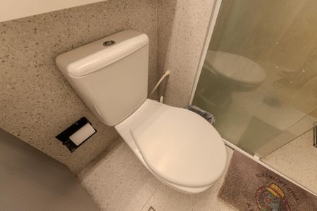 Apartamento à venda com 42m², 2 quartos e sem vaga Apartamento à venda com 42m², 2 quartos e sem vagaBanheiro