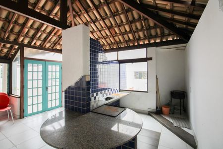 Apartamento para alugar com 180m², 3 quartos e 1 vagaCobertura