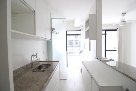 Apartamento para alugar com 84m², 2 quartos e 1 vagaCozinha