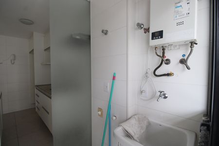 Apartamento para alugar com 84m², 2 quartos e 1 vagaÁrea de serviço