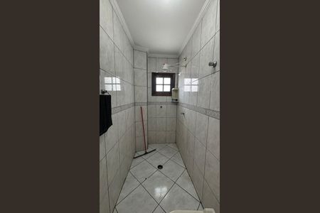 Casa para alugar com 116m², 2 quartos e 4 vagasBanheiro da Suíte 1