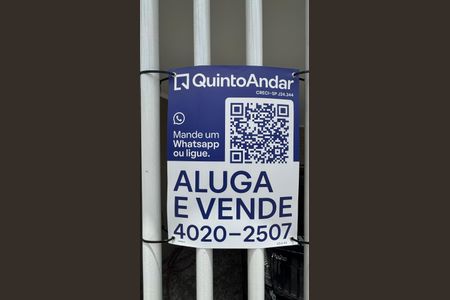 Casa para alugar com 116m², 2 quartos e 4 vagasFachada