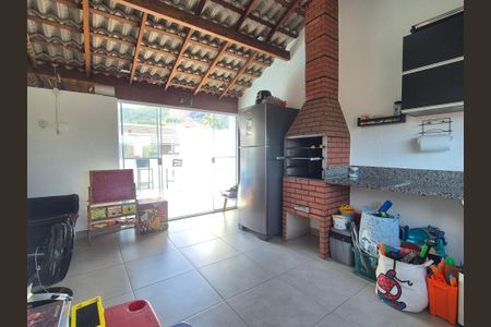 Casa de condomínio à venda com 180m², 3 quartos e 1 vagaVaranda gourmet 