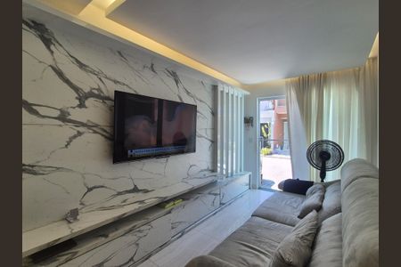 Casa de condomínio à venda com 180m², 3 quartos e 1 vagaSala 