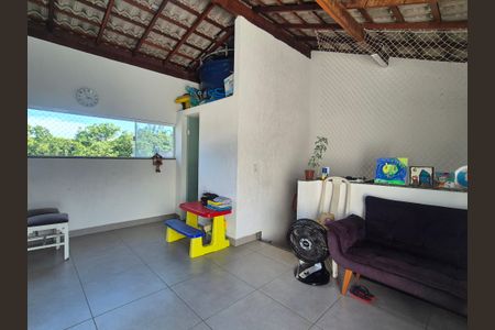 Casa de condomínio à venda com 180m², 3 quartos e 1 vagaVaranda gourmet 