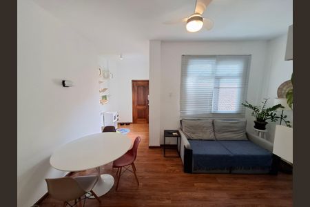 Sala de apartamento à venda com 2 quartos, 85m² em Urca, Rio de Janeiro