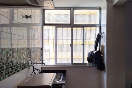 Apartamento à venda com 60m², 2 quartos e 1 vaga Apartamento à venda com 60m², 2 quartos e 1 vagaÁrea de Serviço