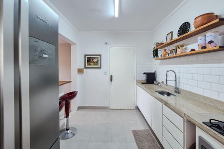 Apartamento à venda com 107m², 3 quartos e 1 vaga Apartamento à venda com 107m², 3 quartos e 1 vagaCozinha