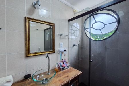 Apartamento à venda com 107m², 3 quartos e 1 vaga Apartamento à venda com 107m², 3 quartos e 1 vagaBanheiro da Suíte