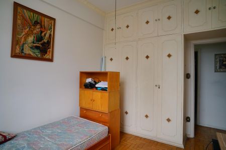 Quarto 1 de apartamento para alugar com 3 quartos, 125m² em Icaraí, Niterói