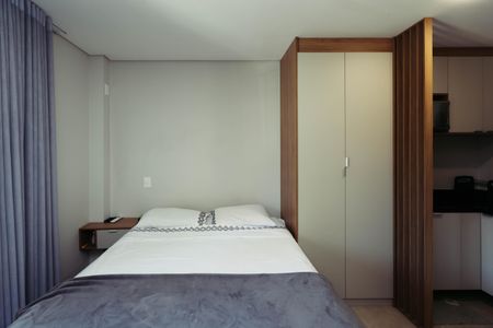 Quarto e Cozinha de kitnet/studio à venda com 1 quarto, 27m² em Ipiranga, São Paulo