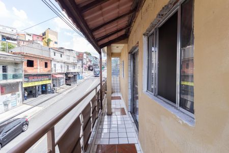 Sacada de casa para alugar com 2 quartos, 84m² em Cidade Ariston Estela Azevedo, Carapicuíba