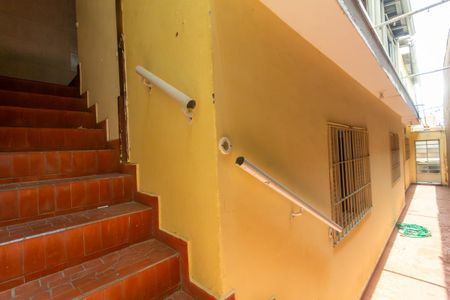 Casa para alugar com 80m², 4 quartos e 2 vagas Casa para alugar com 80m², 4 quartos e 2 vagasCorredor