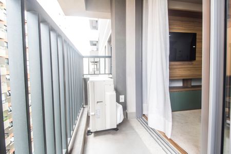 Apartamento para alugar com 52m², 1 quarto e 1 vagaVaranda