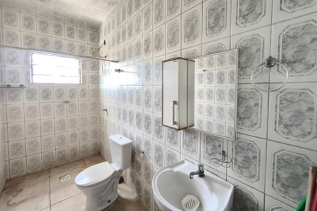 Banheiro de casa à venda com 1 quarto, 280m² em Cidade Satélite Íris, Campinas