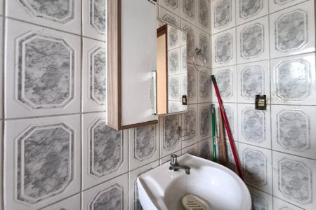 Banheiro de casa à venda com 1 quarto, 280m² em Cidade Satélite Íris, Campinas