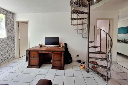 Sala de apartamento para alugar com 2 quartos, 110m² em Rio do Ouro, Niterói