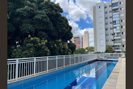 Apartamento à venda com 104m², 2 quartos e 2 vagasÁrea comum - Piscina