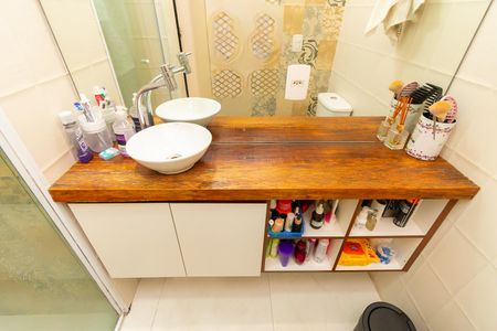 Apartamento à venda com 55m², 2 quartos e 1 vagaBanheiro 2