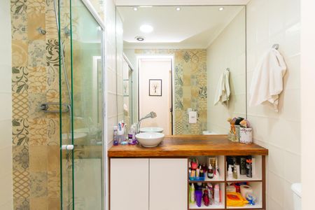 Apartamento à venda com 55m², 2 quartos e 1 vagaBanheiro 2