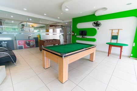 Apartamento à venda com 55m², 2 quartos e 1 vagaÁrea comum