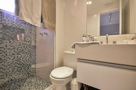 Apartamento à venda com 141m², 3 quartos e 2 vagasBanheiro da Suíte  3