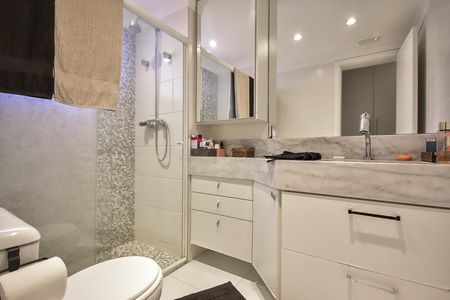 Apartamento à venda com 141m², 3 quartos e 2 vagasBanheiro Suíte 1