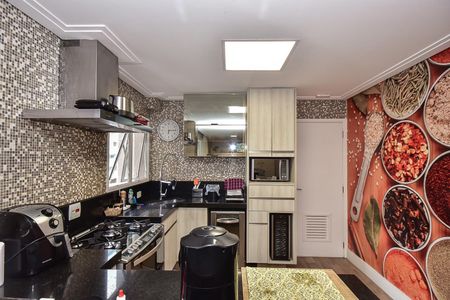 Apartamento à venda com 141m², 3 quartos e 2 vagasCozinha