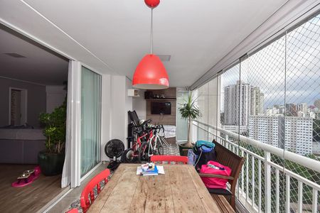 Varanda de apartamento à venda com 3 quartos, 141m² em Jardim Colombo, São Paulo