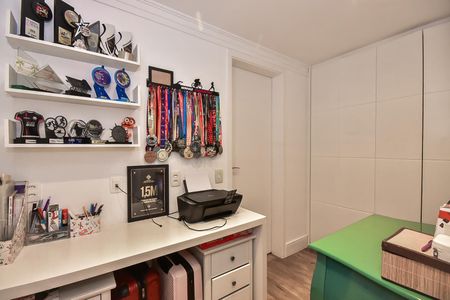 Apartamento à venda com 141m², 3 quartos e 2 vagasCorredor