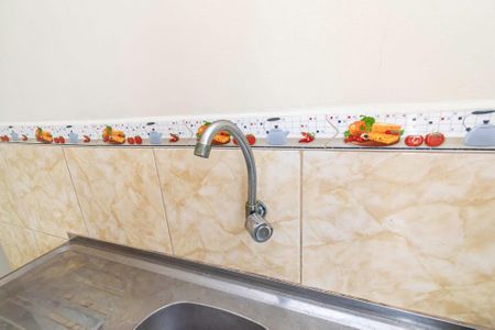 Casa para alugar com 70m², 2 quartos e sem vagaCozinha - Torneira