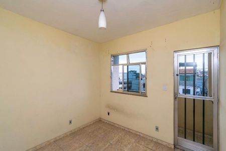 Quarto 1 de casa para alugar com 2 quartos, 70m² em Vigário Geral, Rio de Janeiro
