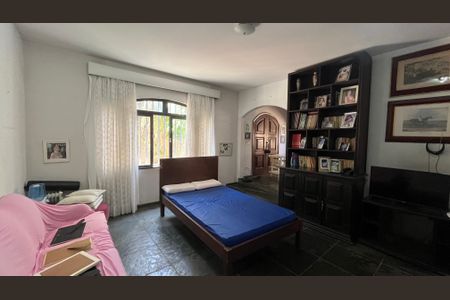 Casa à venda com 3 quartos, 622m² em Nova Campinas, Campinas