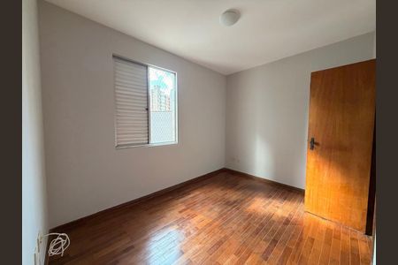 Apartamento à venda com 3 quartos, 95m² em Buritis, Belo Horizonte