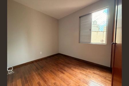 Apartamento à venda com 3 quartos, 95m² em Buritis, Belo Horizonte
