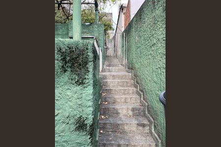 Casa à venda com 2 quartos, 230m² em Vila Pereira Cerca, São Paulo