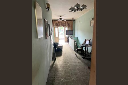 Casa à venda com 2 quartos, 230m² em Vila Pereira Cerca, São Paulo