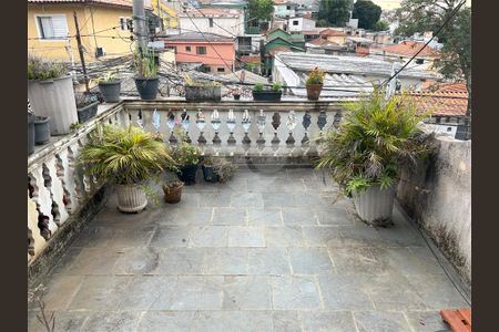 Casa à venda com 2 quartos, 230m² em Vila Pereira Cerca, São Paulo