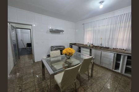 Casa à venda com 3 quartos, 181m² em Chácara Santo Antônio (Zona Leste), São Paulo