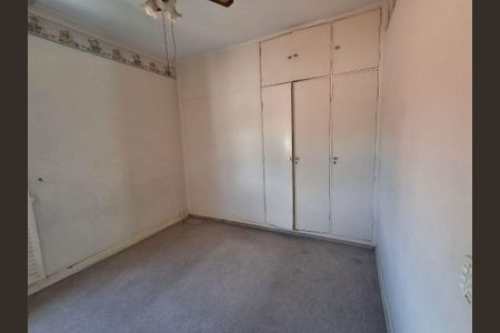 Casa à venda com 4 quartos, 350m² em Bela Aliança, São Paulo