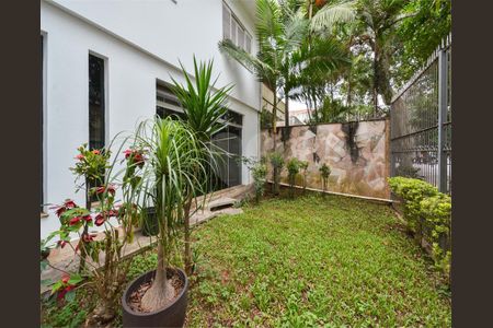 Casa à venda com 3 quartos, 361m² em Planalto Paulista, São Paulo