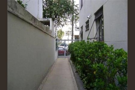 Apartamento à venda com 100m², 2 quartos e 1 vaga