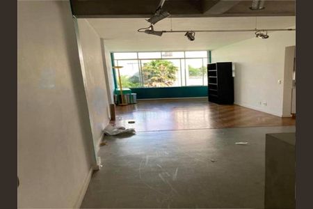 Apartamento à venda com 100m², 2 quartos e 1 vaga