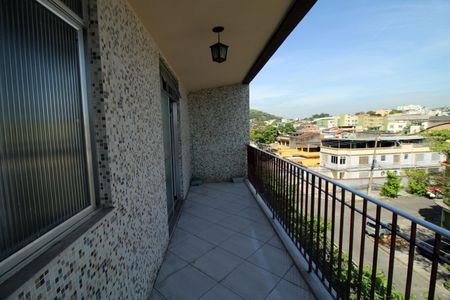 Apartamento à venda com 90m², 3 quartos e 1 vagaVaranda