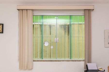 Casa para alugar com 410m², 4 quartos e 2 vagasQuarto 1