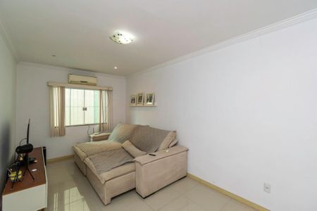 Casa para alugar com 410m², 4 quartos e 2 vagasQuarto 2